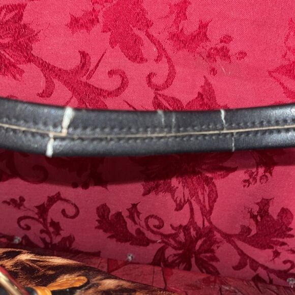 Calvin Klein Leather/Patent Leather‎ Leopard Cheetah print bag - Picture 9 of 16